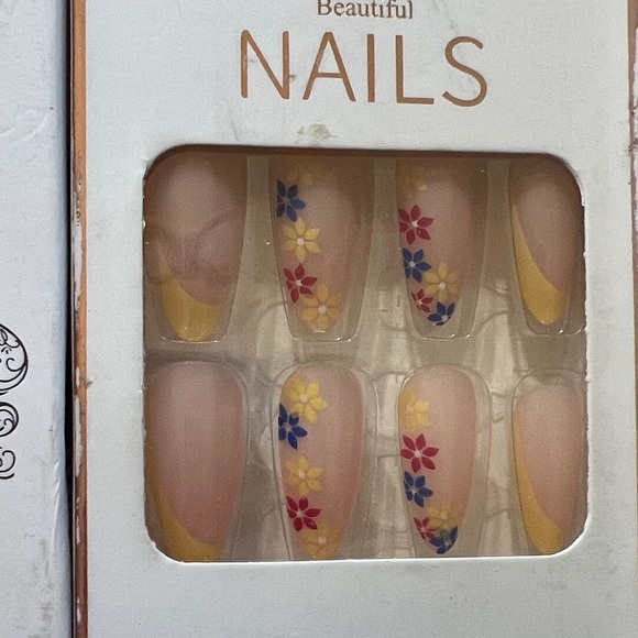 Colorful False Nail Set - Picture 3 of 6